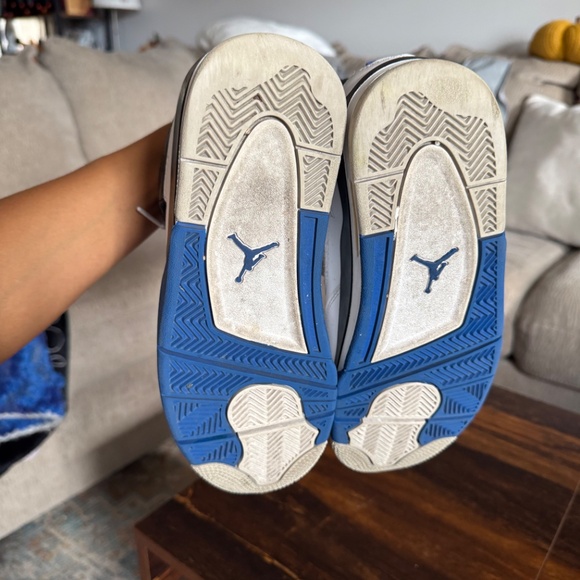 Jordan 4 Retro (2017) Motorsports - Picture 6 of 7